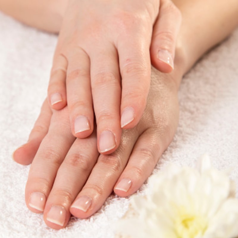 Classic Manicure Classic Manicure