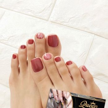 Deluxe Pedicure Deluxe Pedicure