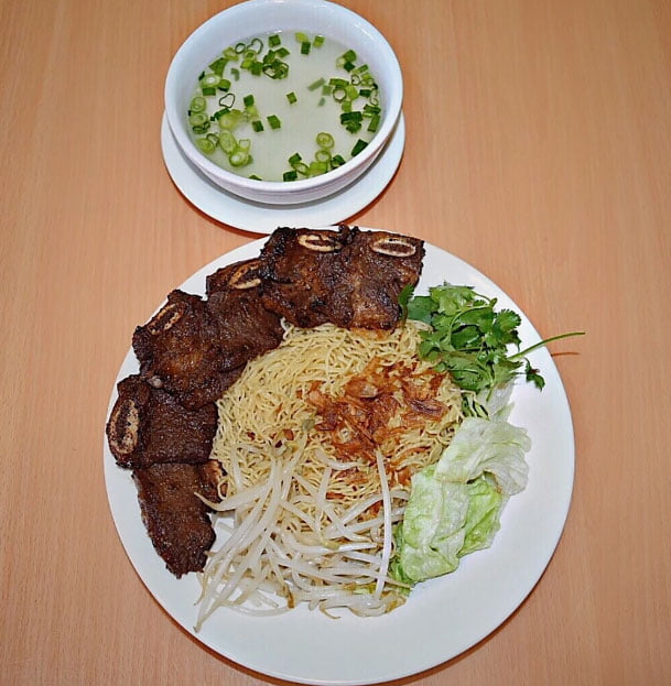 H8. Dried Egg Noodle, Charbroiled Short Rib Beef w Soup on the Side H8. Dried Egg Noodle, Charbroiled Short Rib Beef w Soup on the Side
