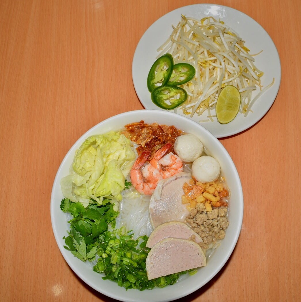 N1. Rice Noodle Soup w Shrimp, Lean Pork, Fish Balls, Vietnamese Ham & Ground Pork N1. Rice Noodle Soup w Shrimp, Lean Pork, Fish Balls, Vietnamese Ham & Ground Pork